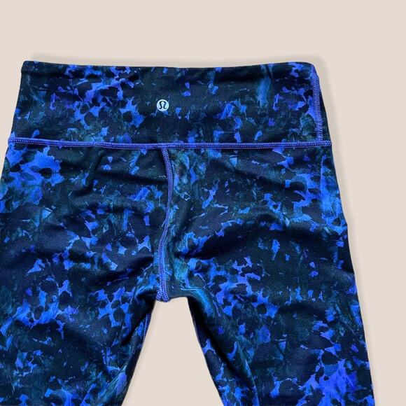 LULULEMON HIGH WAISTED CROPPED LEGGINGS-SQUAT PROOF & GREAT COMPRESSION! - Picture 3 of 3